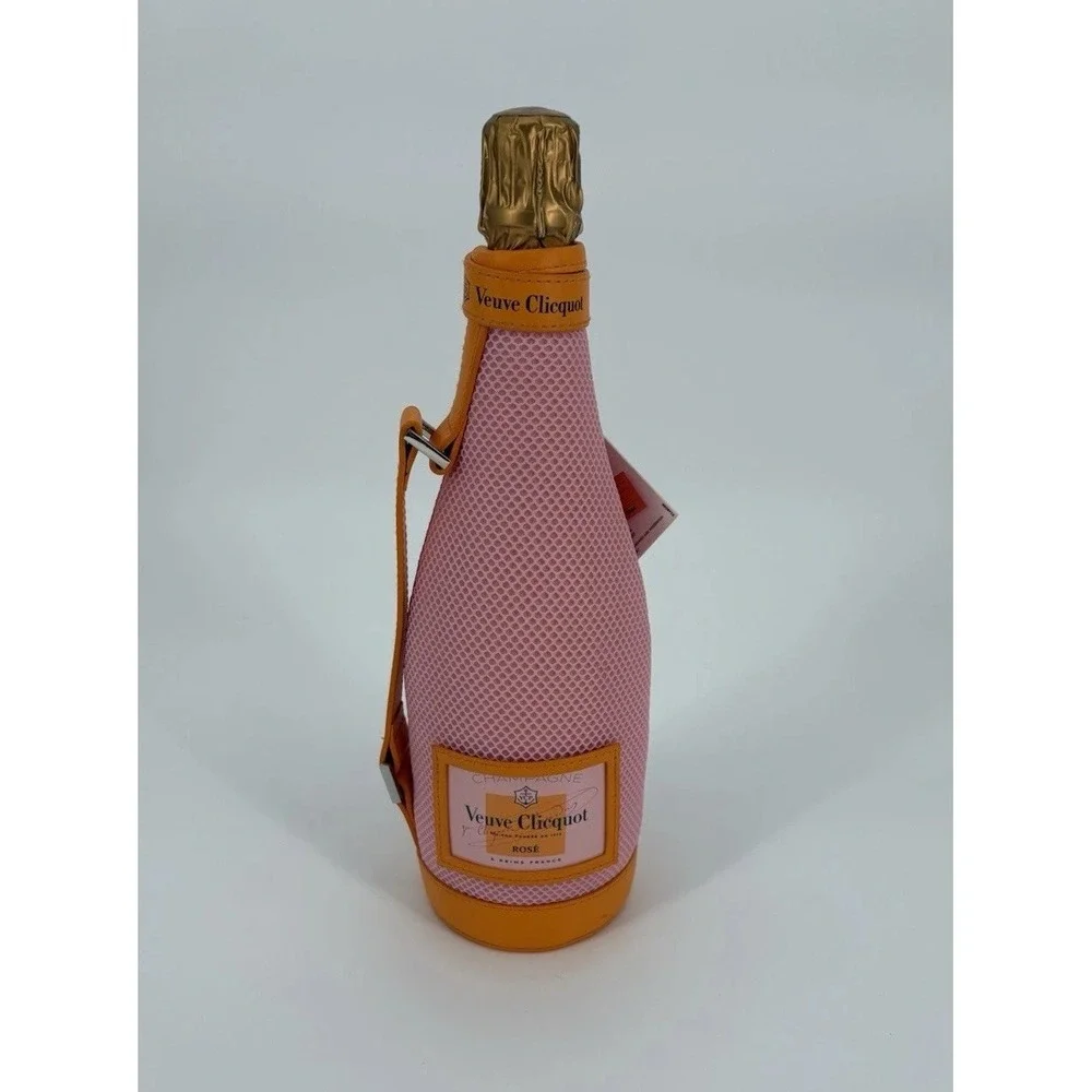 New with Tags Veuve Clicquot Rosé Champagne Bag Cooler Carrier 750mL France Rare